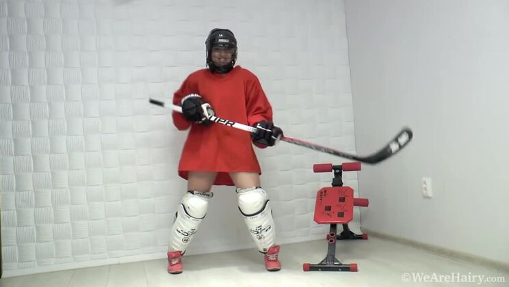 [WeAreHairy] - Jia's Amateur Hockey Adventure: Masturbation Time - Jia