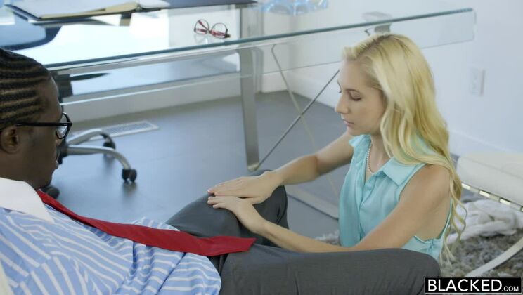 [BLACKED] - Glasses-Wearing Assistant Blows Boss - Odette Delacroix - Michael Williams