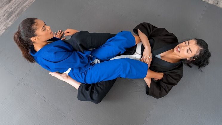 [LookAtHerNow] - Savannah and Scarlit's Steamy Fishnet Frenzy