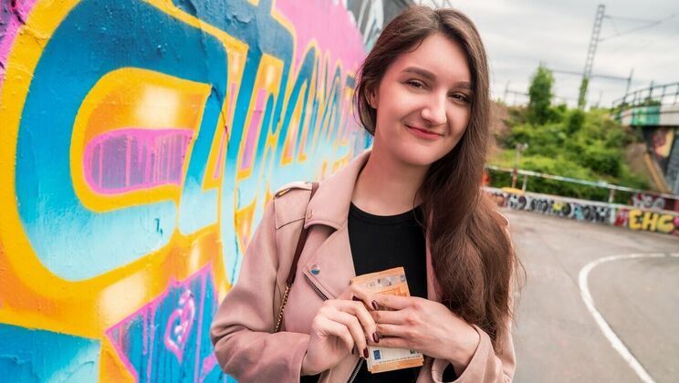 [PublicAgent] - Outdoor Adventure for Cock Hungry Student - Martin Gun - Alisa Horakova