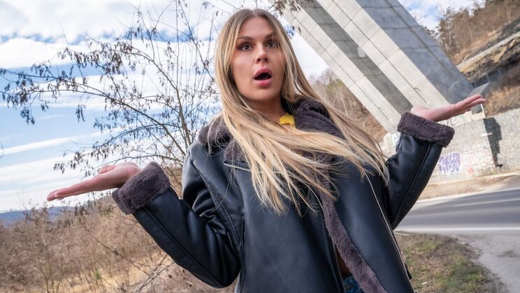 [PublicAgent] - Athletic Amateur's Outdoor Escapade - Martin Gun - Zlata Shine