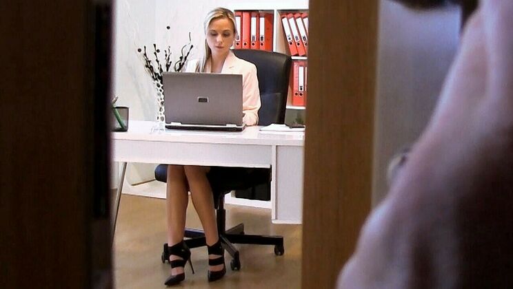 [PervsOnPatrol] - Blonde Czech Seductress Cristal Caitlin in the Office - Cristal Caitlin