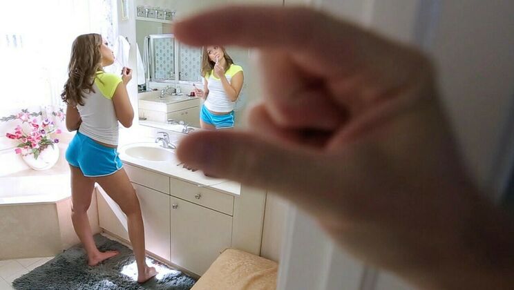 [Don'tBreakMe] - Rough and Tough: Liza's Extra Small Adventure - Liza Rowe