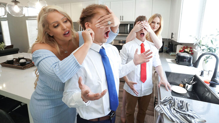 [MomSwap] - Home Alone with a BBW - Alura TNT Jenson - Audrey Madison - Joshua Lewis - Oliver Faze