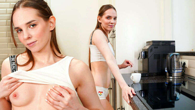 [ClubSweethearts] - Eliza's Comfy Chair Masturbation Frenzy