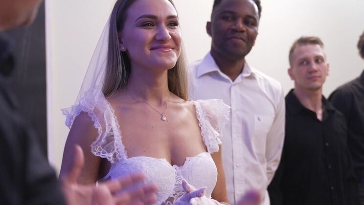 No-Holds-Barred: Siri's Interracial ON 1 Gang Bang with 9 Huge Cocks