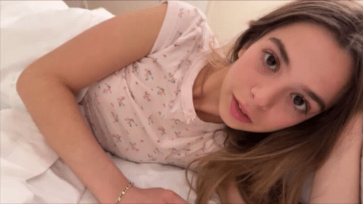 [FamilyTherapy] - Summer Nights with Molly Little