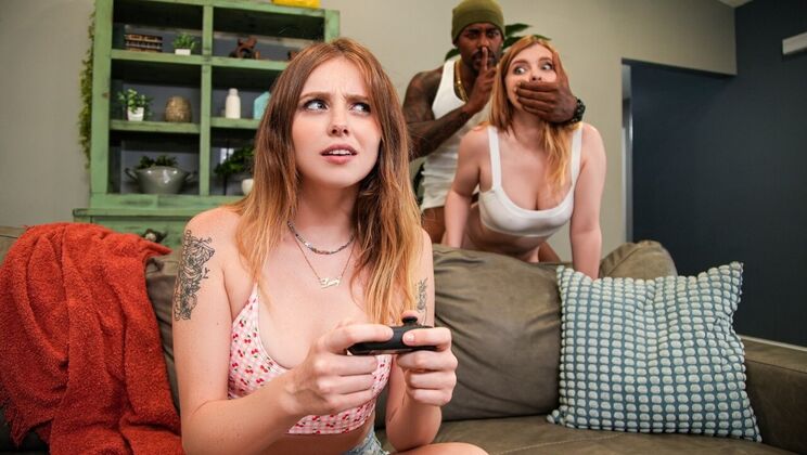 [Brazzers] - Gamer Girls Dodge Cum in POV Threesome