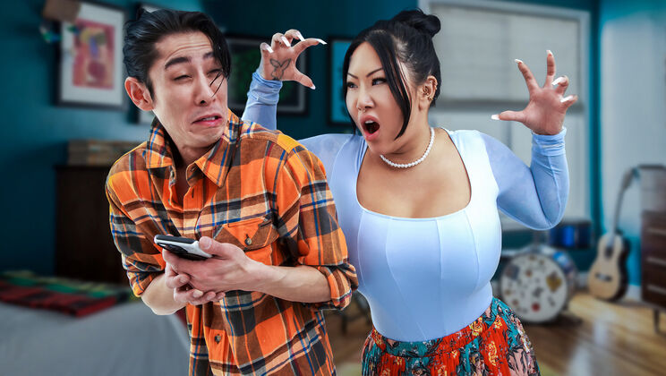 [TigerMoms] - Experience Disgusted Pleasure with Connie Perignon - David Lee - Connie Perignon