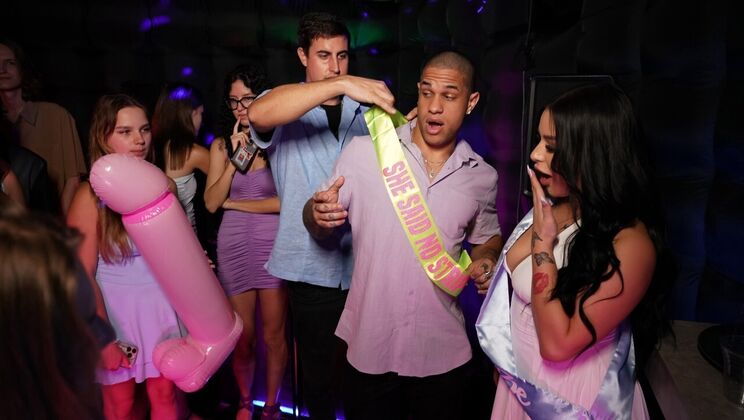 [RKPrime] - Big Natural Tits Bounce in Reverse Cowgirl During Indoor Sex - Mike Ox - Diamond Franco